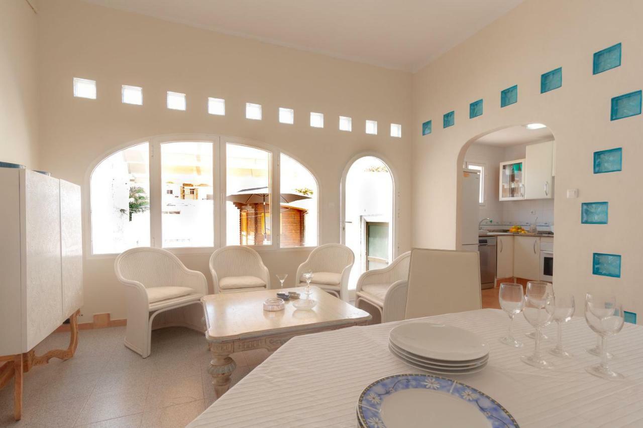Holiday home Casa En Primera Linea De Playa Oliva